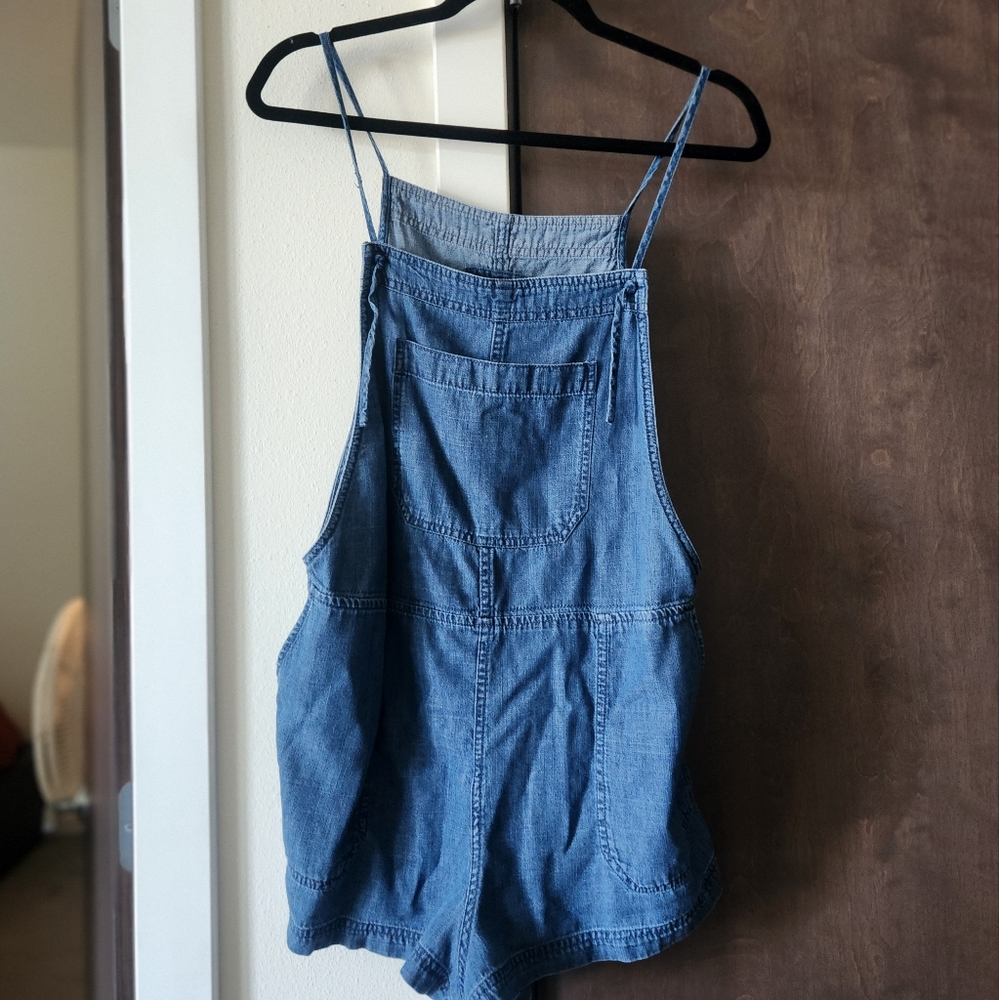 Abercrombie & Fitch romper - size M